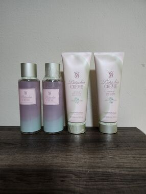 Victoria's Secret Pistachio Crème Set - Pink & Mint